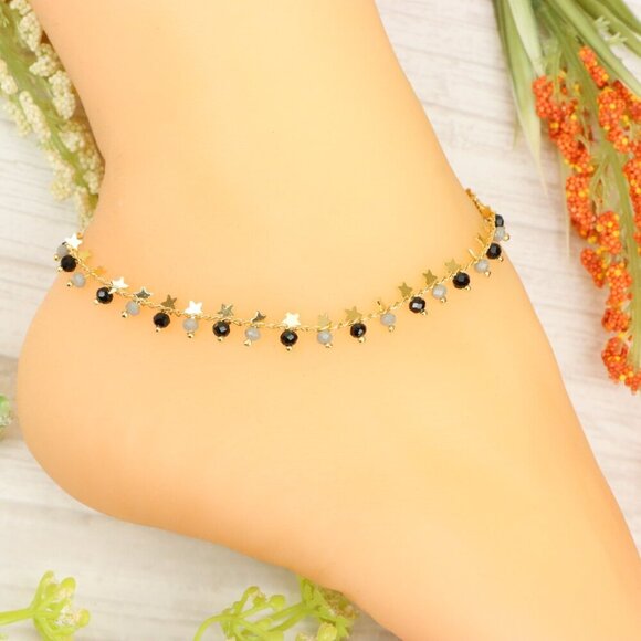 "Handmade Anklet – Elegant & Delicate Jewelry for Women | UNVRC1739 - Picture 9 of 10